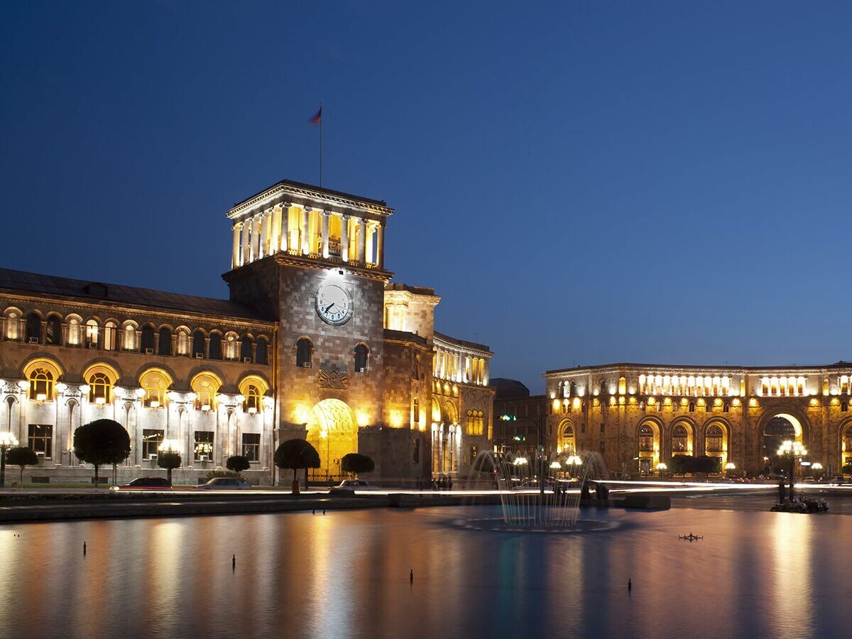    *Ереван© fotolia.com / Ella Sarkisyan