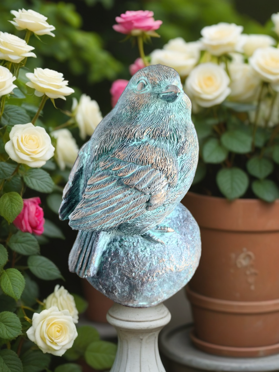 птичка на камне моего производства