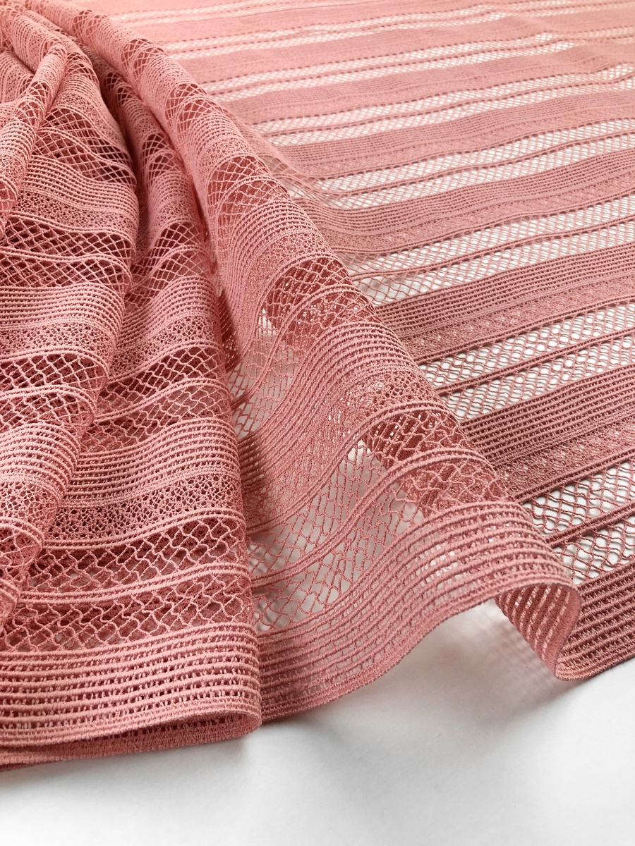 Макраме (кручёное кружево). Фото магазина "Любимые ткани" | LTkani