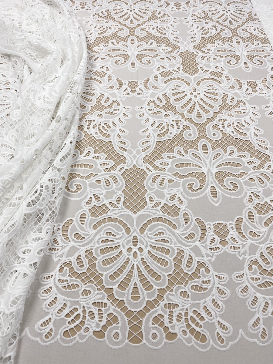 Ришелье. Фото магазина "Любимые ткани" | LTkani