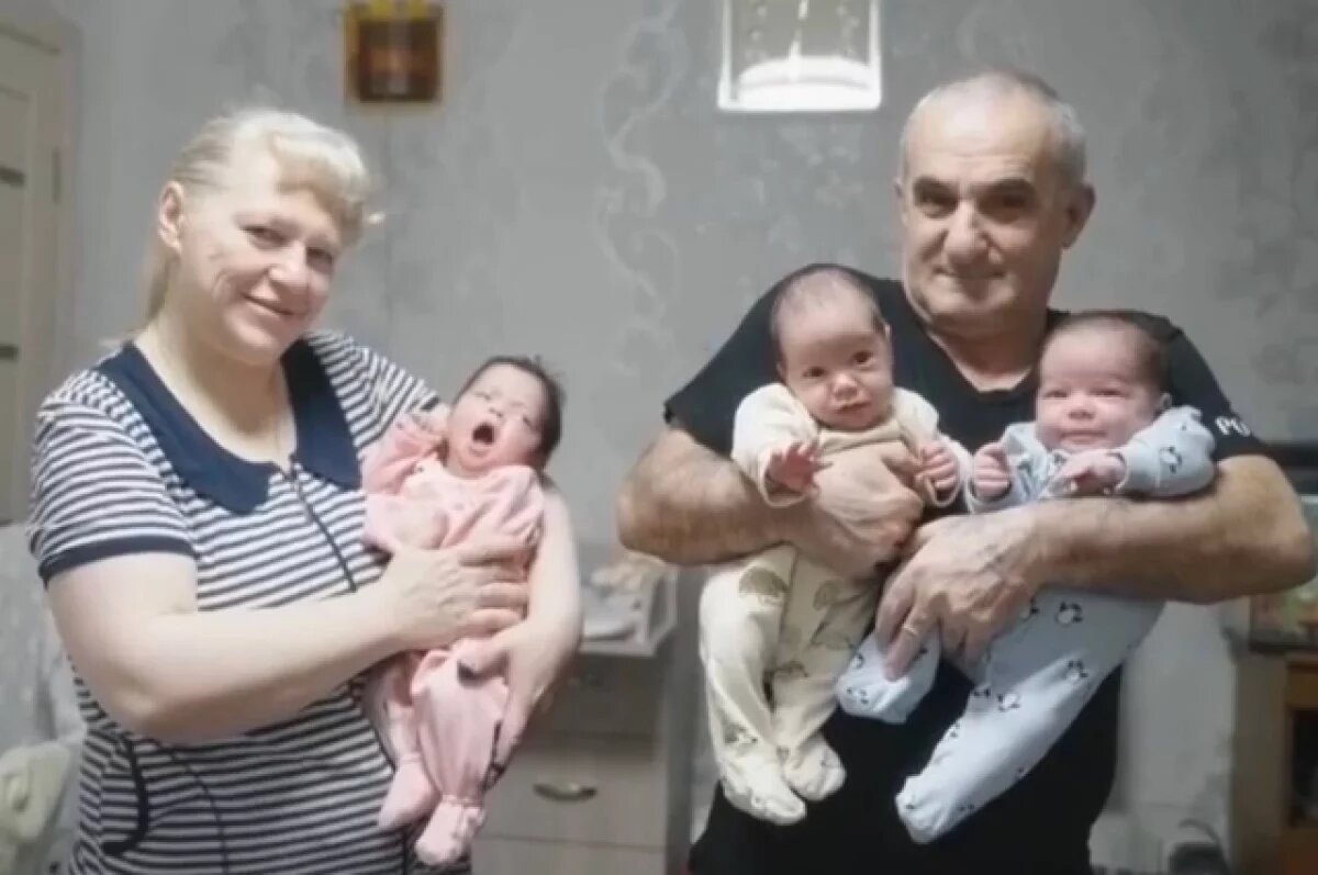    В Ижевске 51-летняя женщина родила тройню