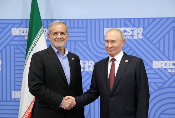    Масуд Пезешкиан и Владимир Путин