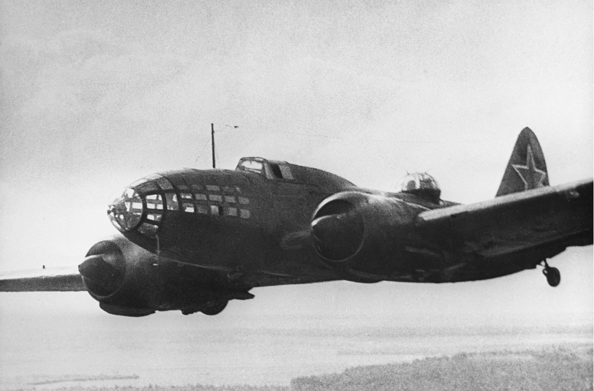 Советский двухмоторный дальний бомбардировщик Ил-4 (ДБ-3ф). Источник - https://rg.ru/2023/03/21/ego-krylia.html