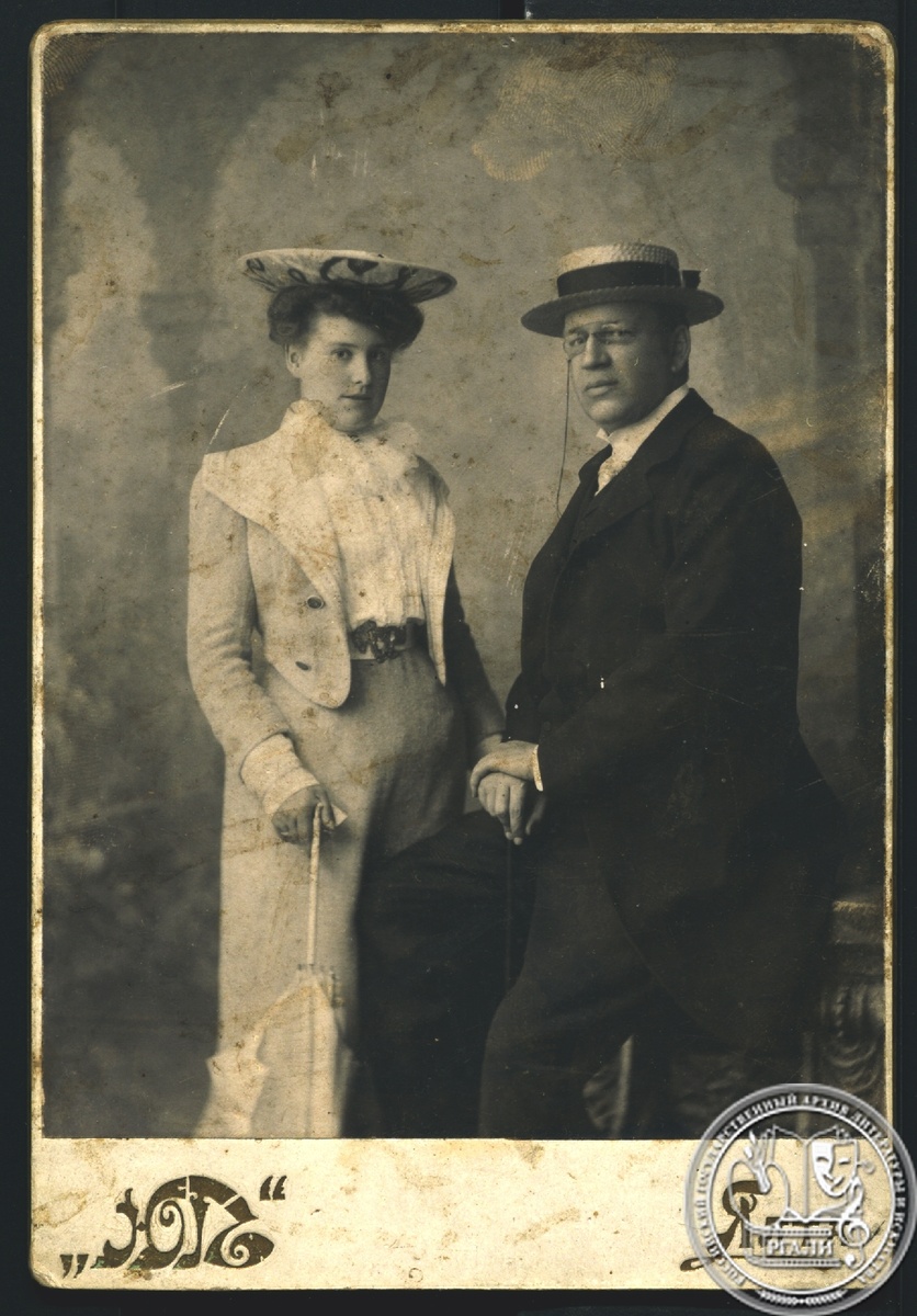 В. М. Дорошевич и К. В. Кручинина. 1880-е г. РГАЛИ. Ф.3102. Оп.3. Фотография.