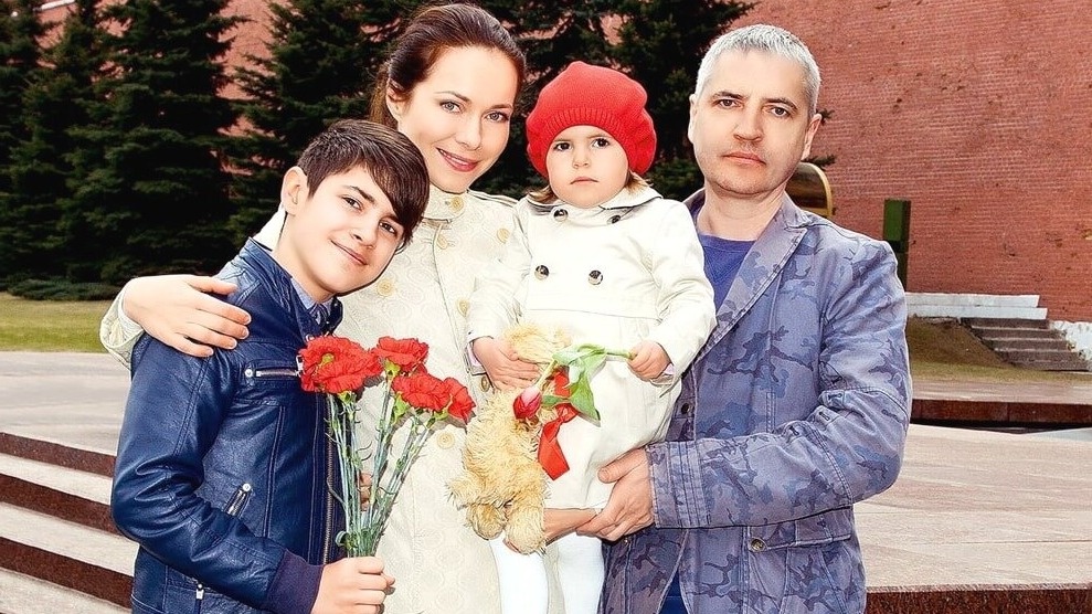 Екатерина с мужем Владимиром и детьми Алексеем и Анной