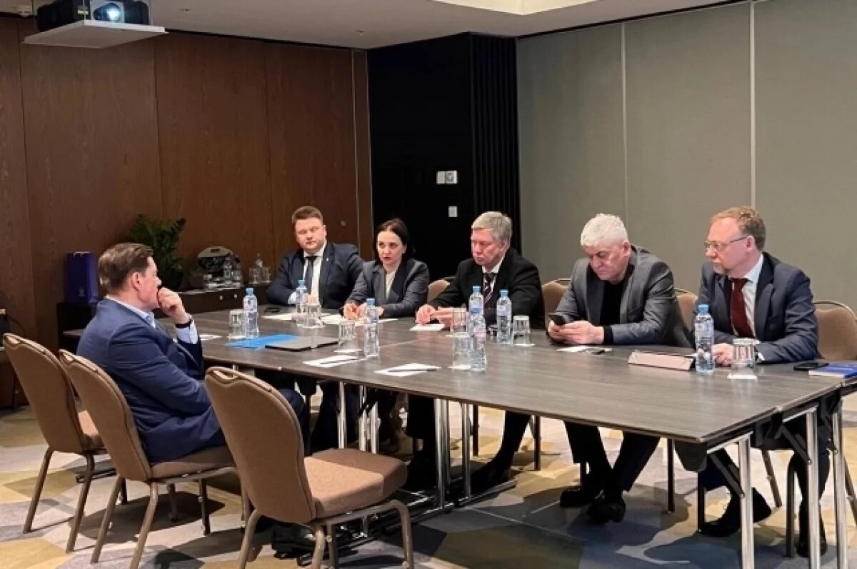    Русских и Мордашов обсудили развитие шинного завода в Ульяновске