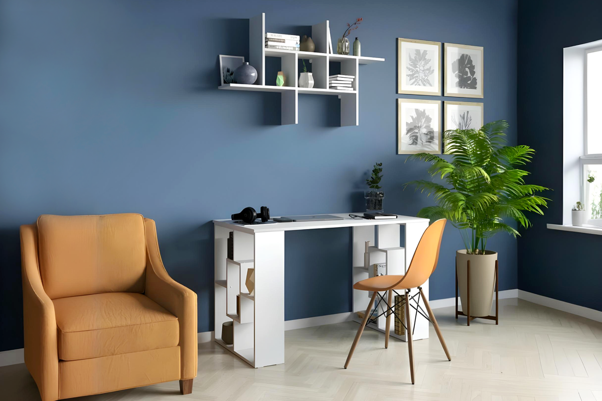 Компьютерный стол «СПМ-15» — 5940* рублей. Ширина и глубина — 120 на 60 сантиметров. Фото: lime-office.ru.