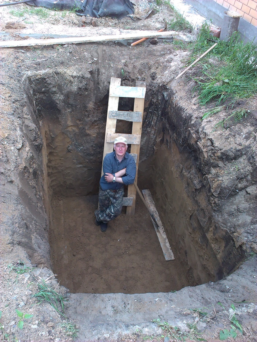 Погреб решили делать своими руками