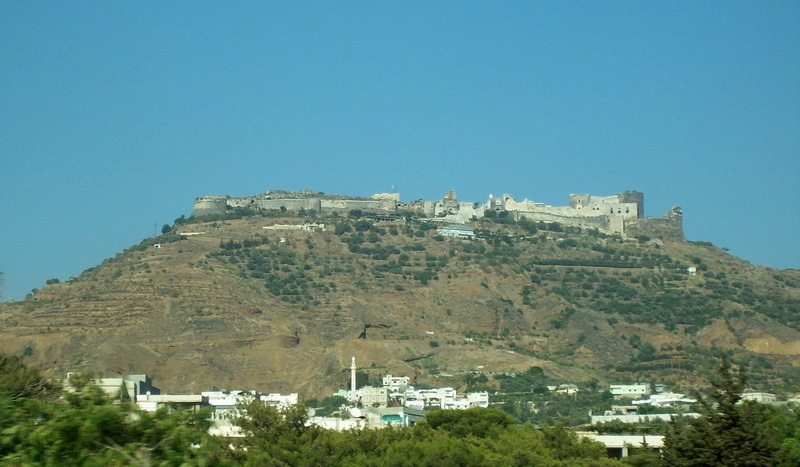 Вид на замок с западной стороны