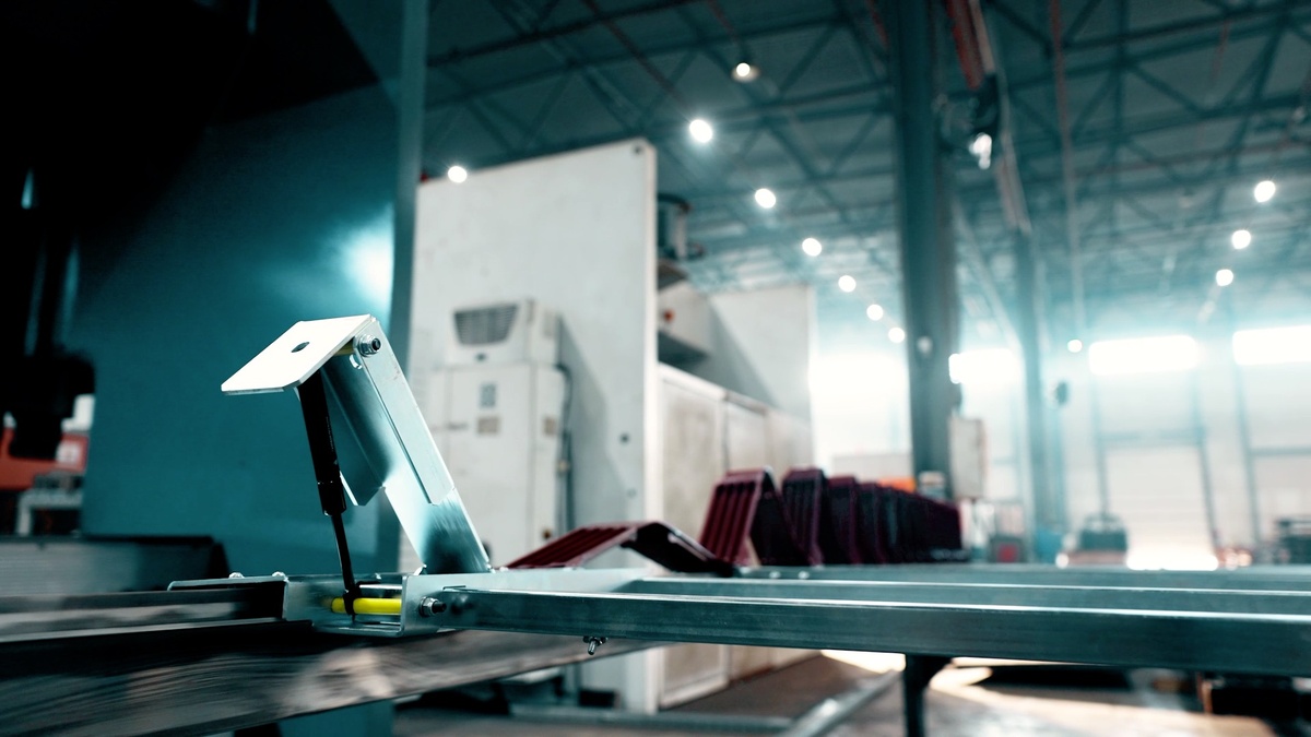 Шторный механизм системы SOTRANS Sliding Roof System типа Regional