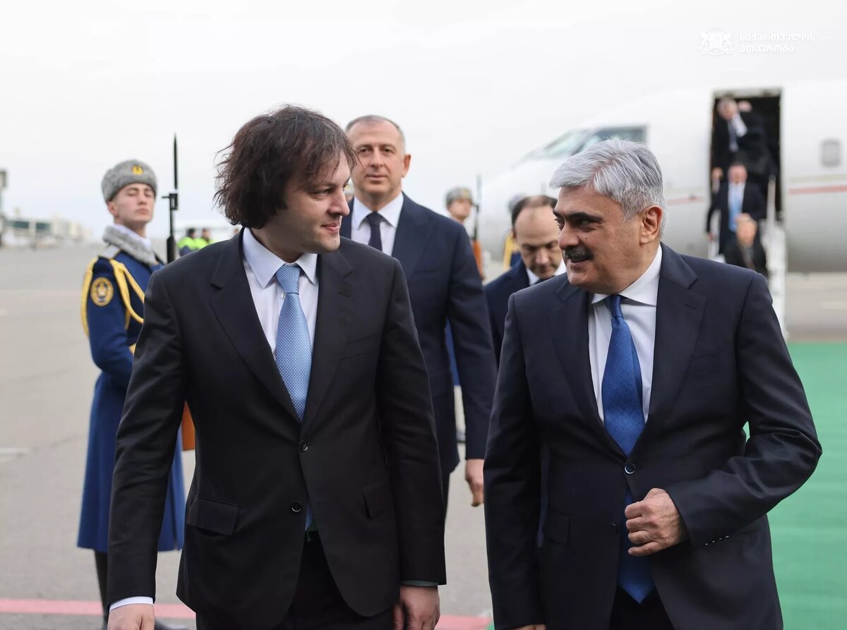 Премьер-министр Грузии Ираклий Кобахидзе и вице-премьер Азербайджана Самир Шарифов
© Сourtesy of Georgian Government