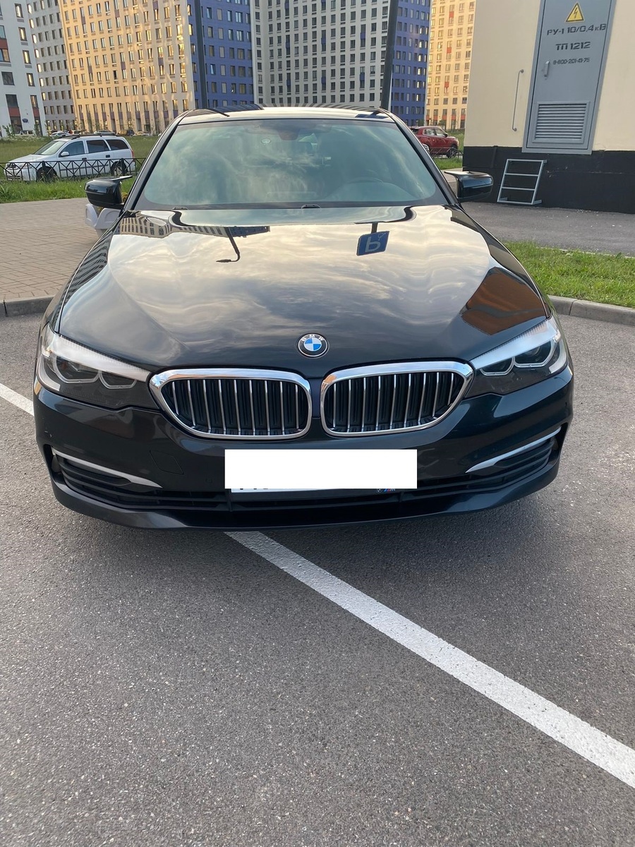 bmw g30 вид спереди