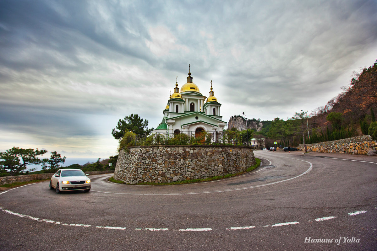 Храм архистратига Михаила // Фото: Андрей Бурдейный