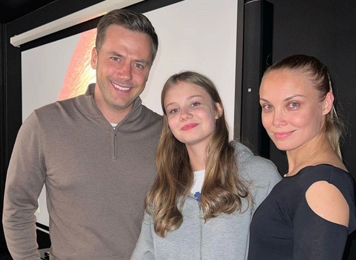 Татьяна Арнтгольц с Иваном Жидковым и дочкой Марией. Фото: соцсети