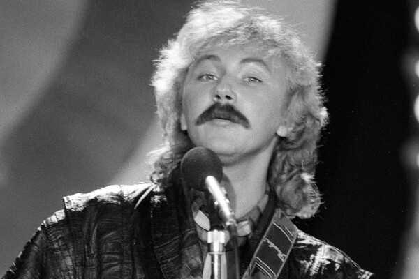    Игорь Николаев выступает на совместной музыкальной передаче ТАСС-Гостелерадио СССР «Точное попадание», 1988 год / Александр Макаров/РИА Новости