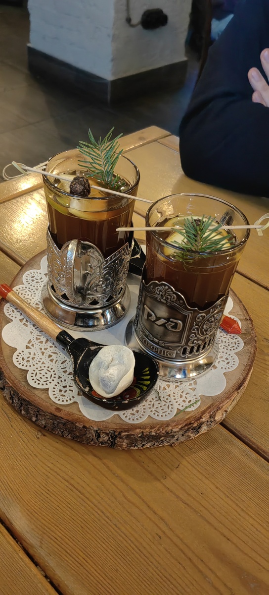 Два Деда в ЕКБ