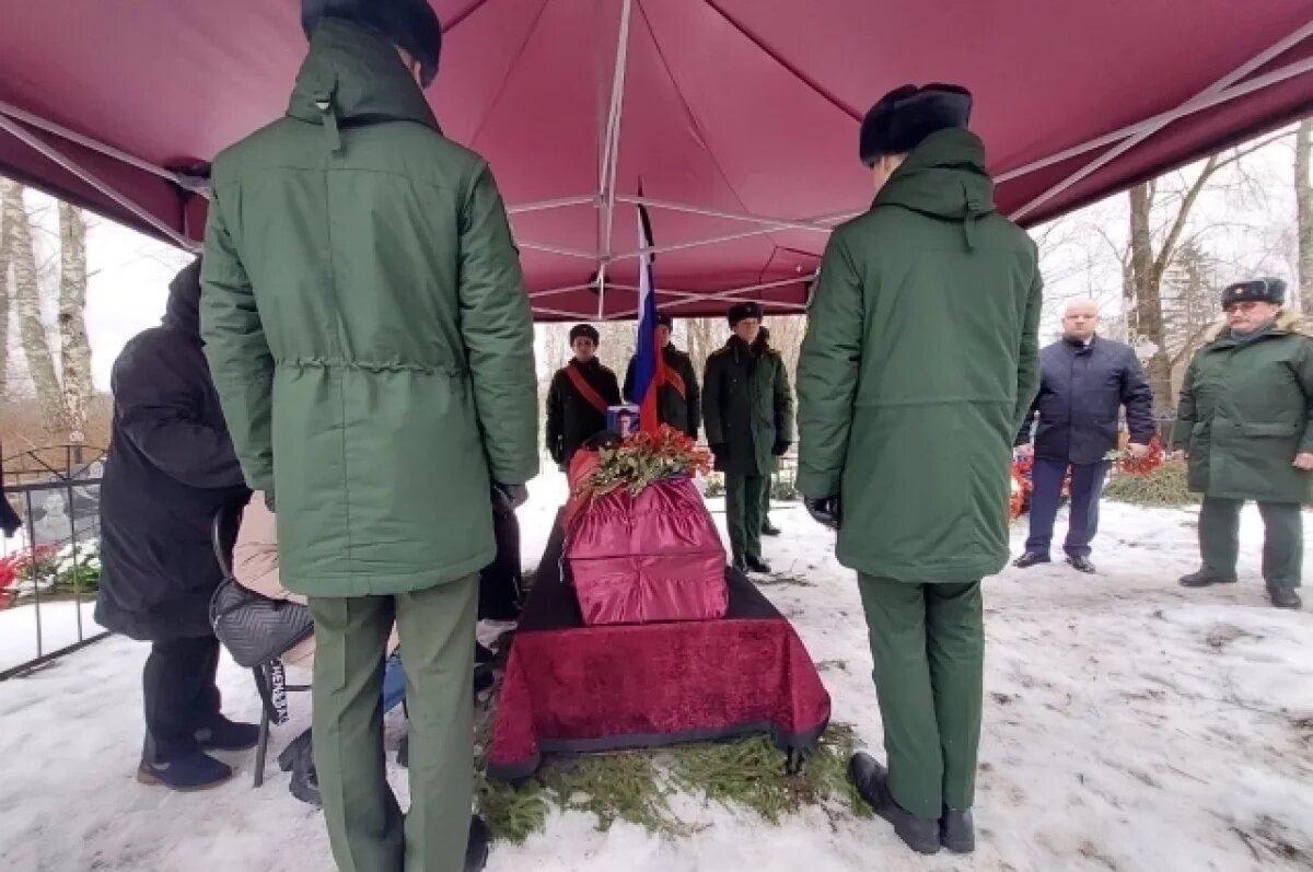    В Тверской области похоронили погибшего на СВО ефрейтора Бориса Токарева