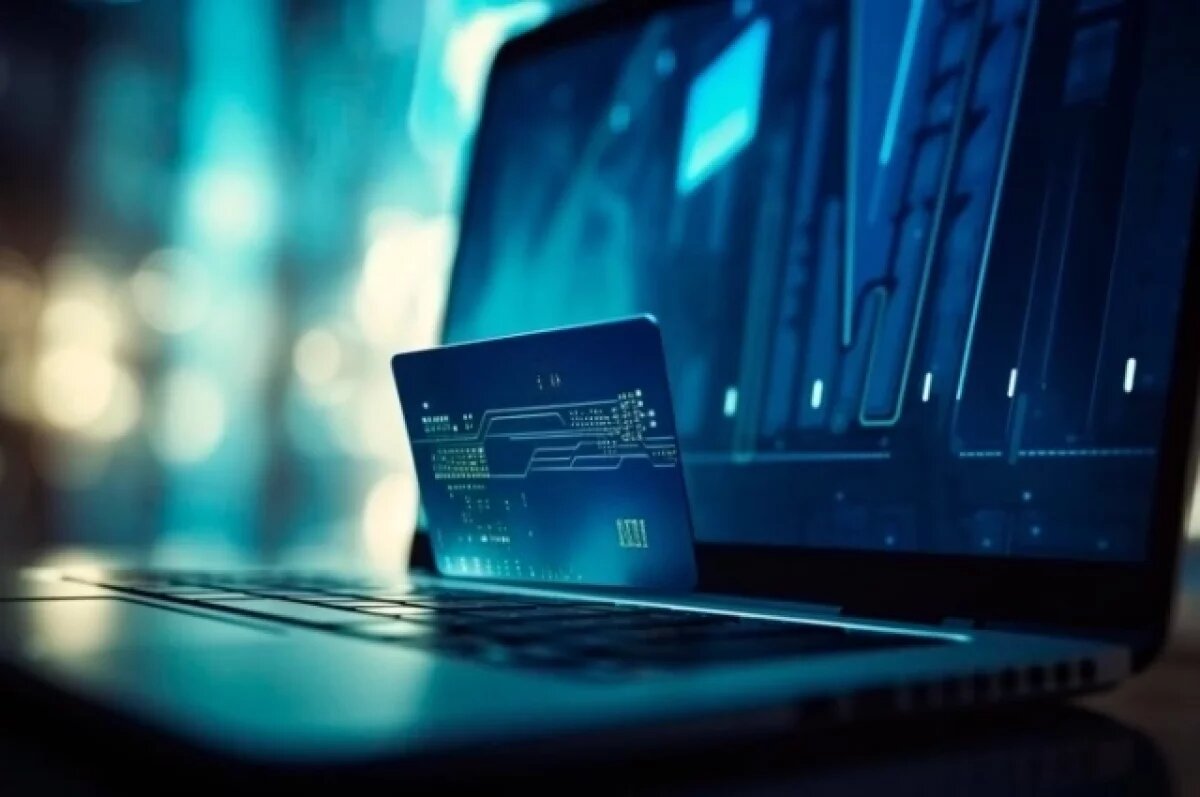    В тверском ТЦ охранник украл у москвича ноутбук, пока он ходил в туалет