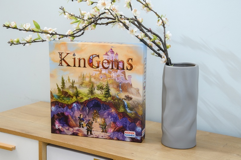 Редактировать карусель1 из 3KINGEMS или «Самоцветы короля» — это захватывающая бродилка с 3D-полем. Участникам предстоит собирать кристаллы в шахтах волшебной горы, чтобы получить звание Великого искателя сокровищ!