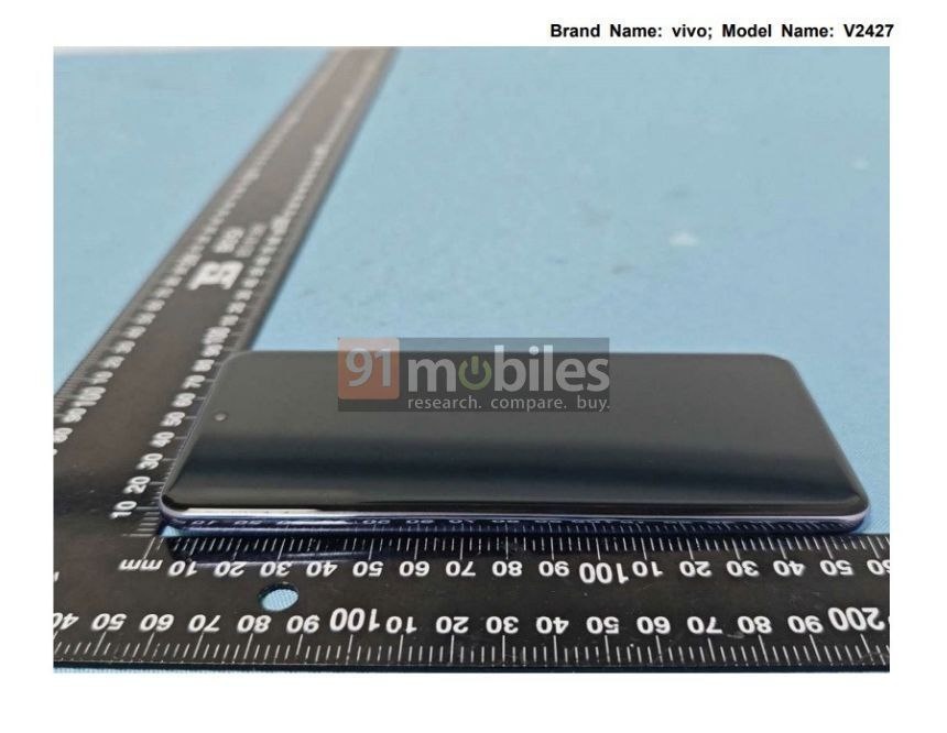    Раскрыты дизайн и ключевые характеристики смартфона vivo V50