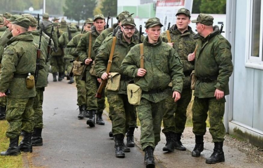    Мобилизация: иноагенты качают лодку, россияне молчат. Что происходит?