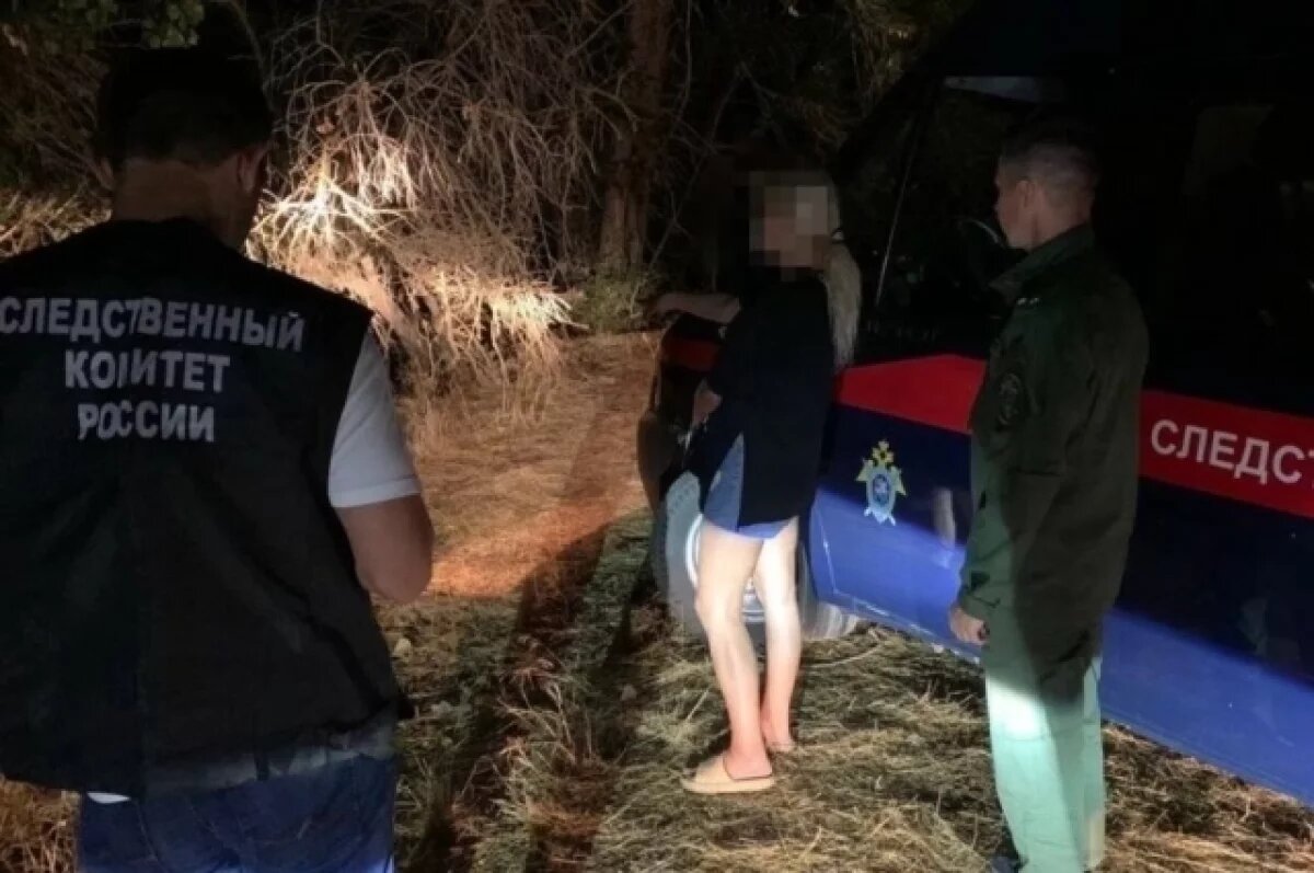    Высадили окно пистолетом: астраханских полицейских обвиняют в грабеже