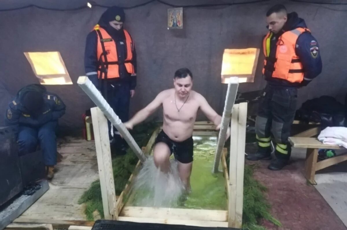    Свердловский Роспотребнадзор одобрил 22 купели для купания