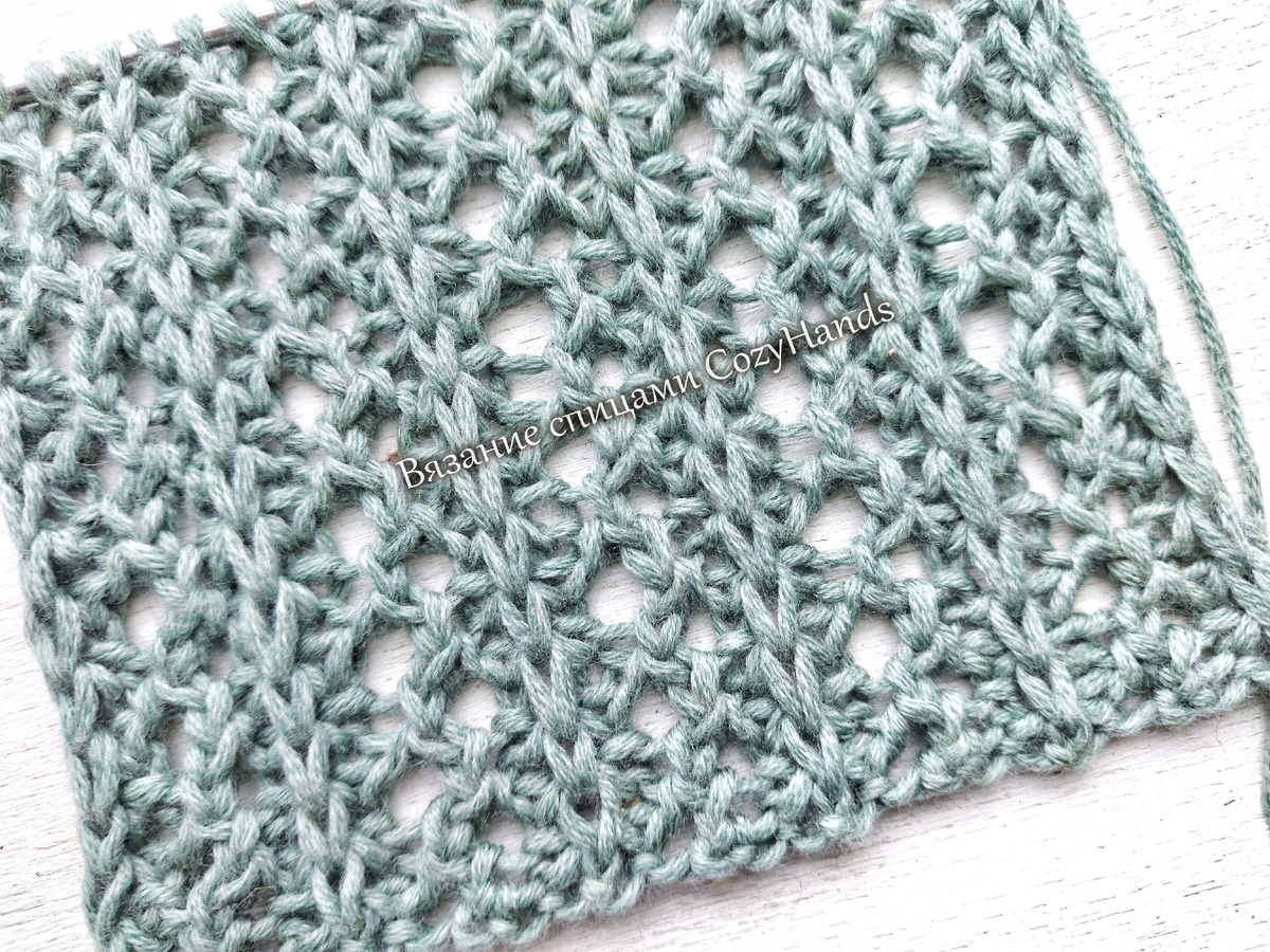 Простой и легкий ажурный узор с вертикальными линиями