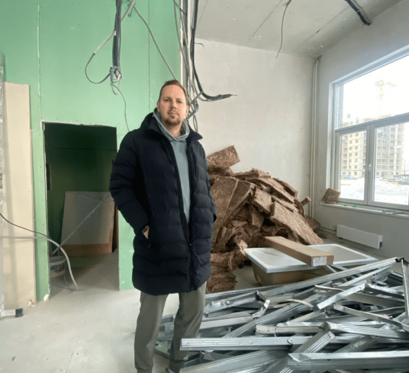 Как я купил квартиру, увеличил ее площадь с 85 м² до 110м² за счет перепланировки и сдал в аренду. 45% годовых на недвижимости