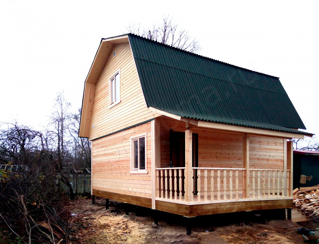 Дачный дом в Колпинском районе