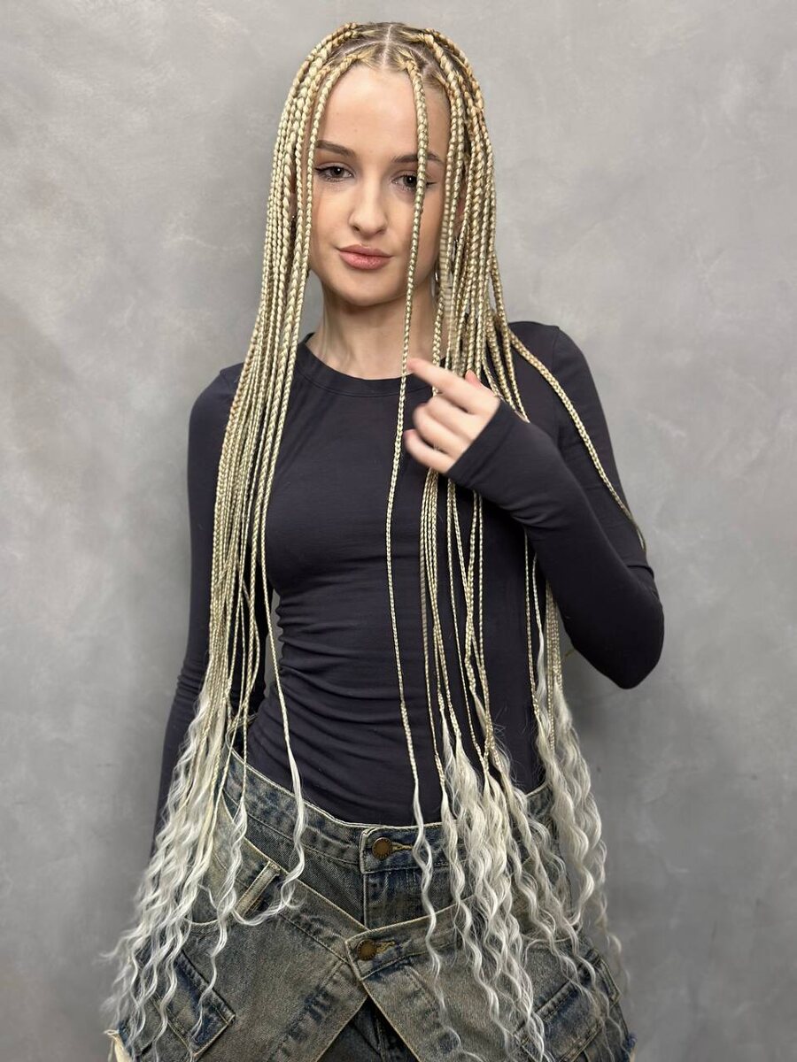 Тонкие афрокосы от студии плетений AFROMARI