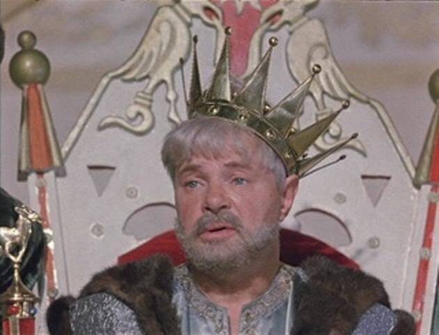 В галерее – кадры из советской сказки Юзовского «Там, на неведомых дорожках…»