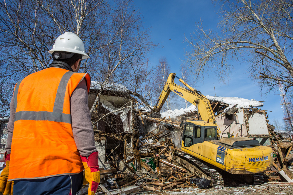    Исчезли с лица Югры 350 аварийных многоквартирных домов в прошлом году