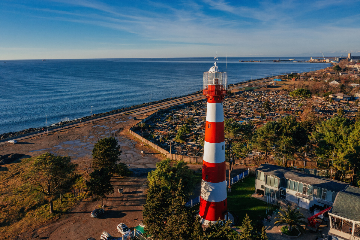 Маяк в городе Поти