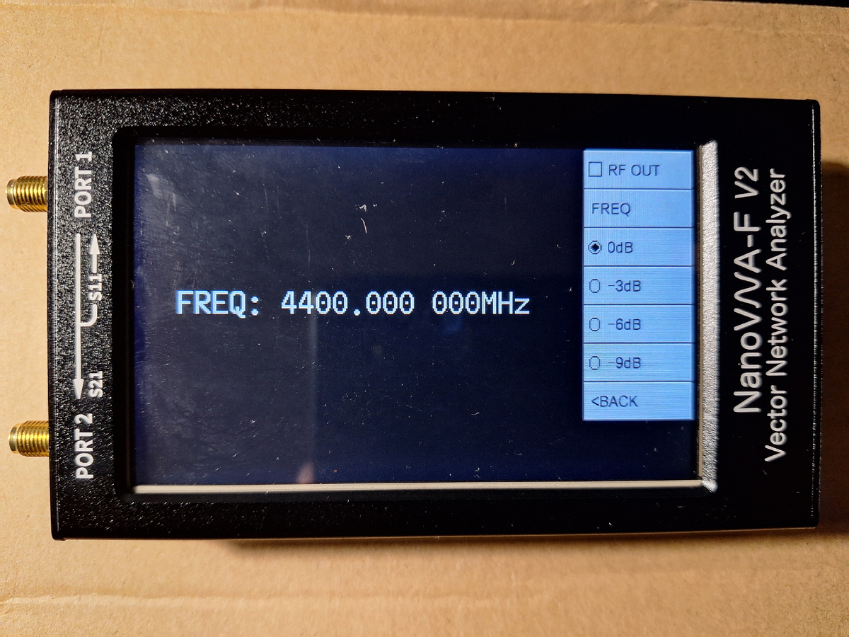 NanoVNA в режиме генератора.