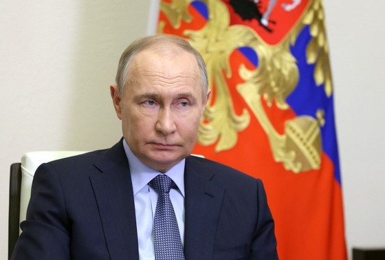    Владимир Путин