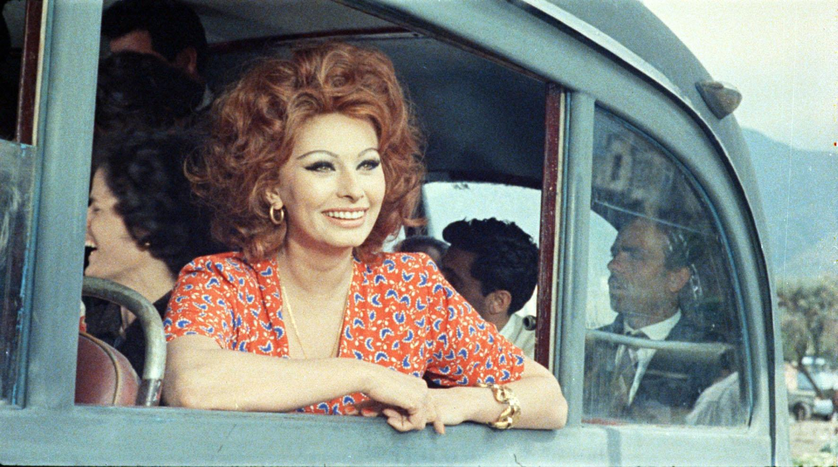 кадр из фильма "Брак по-итальянски" 1964 года, режиссёр Витторио де Сика