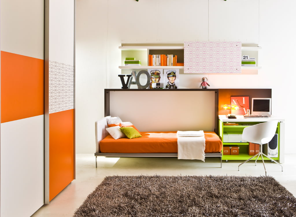 Подходит ли шкаф-кровать ребенку? Сможет ли он сам ее трансформировать?