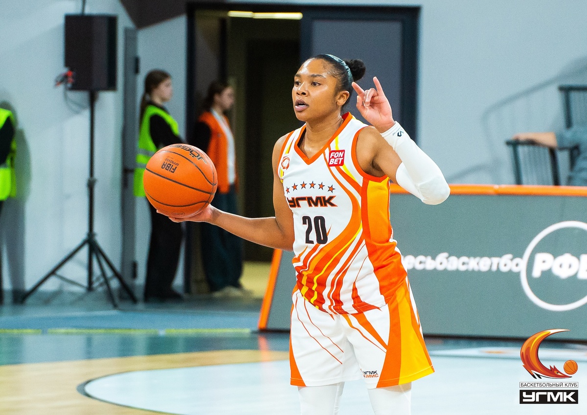 Алекс Бентли