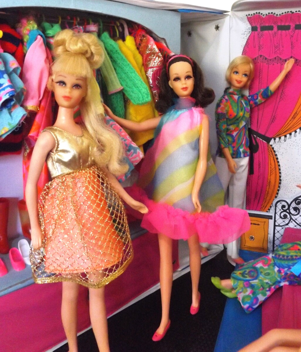 Фрэнси на первом плане