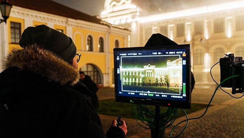 фото взято с сайта газеты "Рыбинские известия" - съемка сериала "Подслушано в Рыбинске"