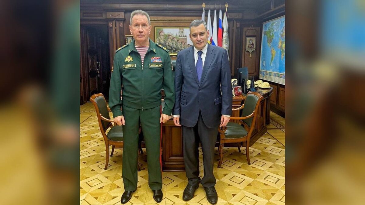    Врио губернатора Курской области встретился с директором Росгвардии Виктором Золотовым