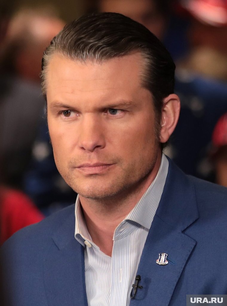 Многие сомневаются, что Хегсет сможет выполнят роль министра обороны
Фото: Wikipedia / Gage Skidmore / CC BY-SA 3.0