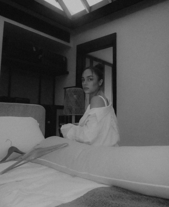 То самое фото с подушкой для беременных