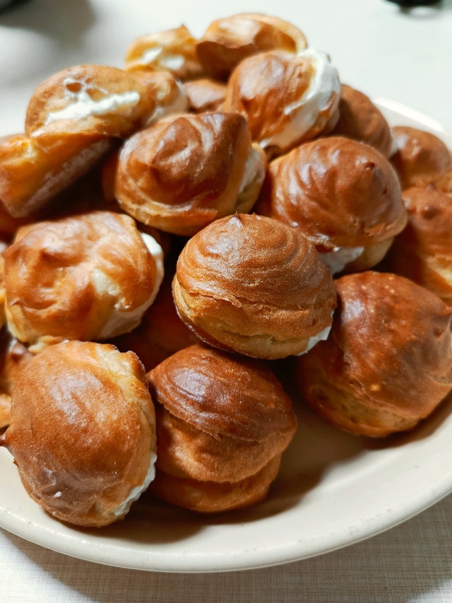 Профитроли