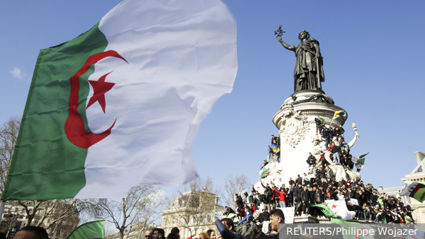     Фото: REUTERS/Philippe Wojazer   
 Текст: Валерия Вербинина