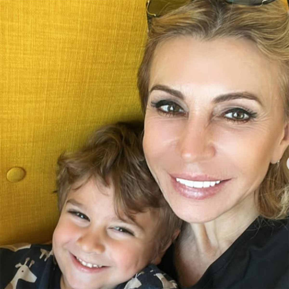 Ирина Агибалова с младшим внуком Левушкой. Фото: соцсети Ирины Агибаловой