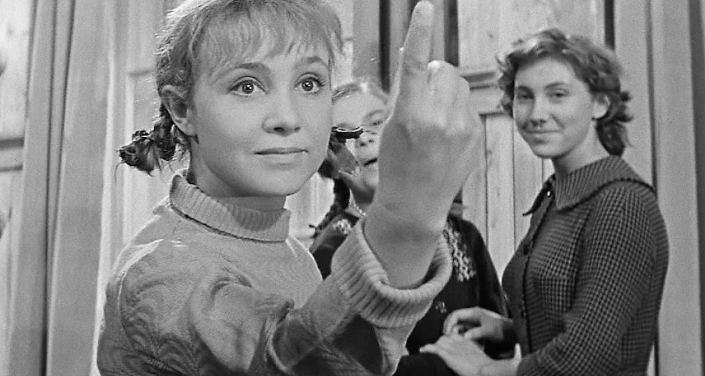 Как зовут Тосю и Ксан Ксаныча из «Девчат»? Полные имена советских киногероев