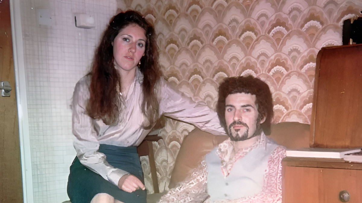 Питер со своей женой