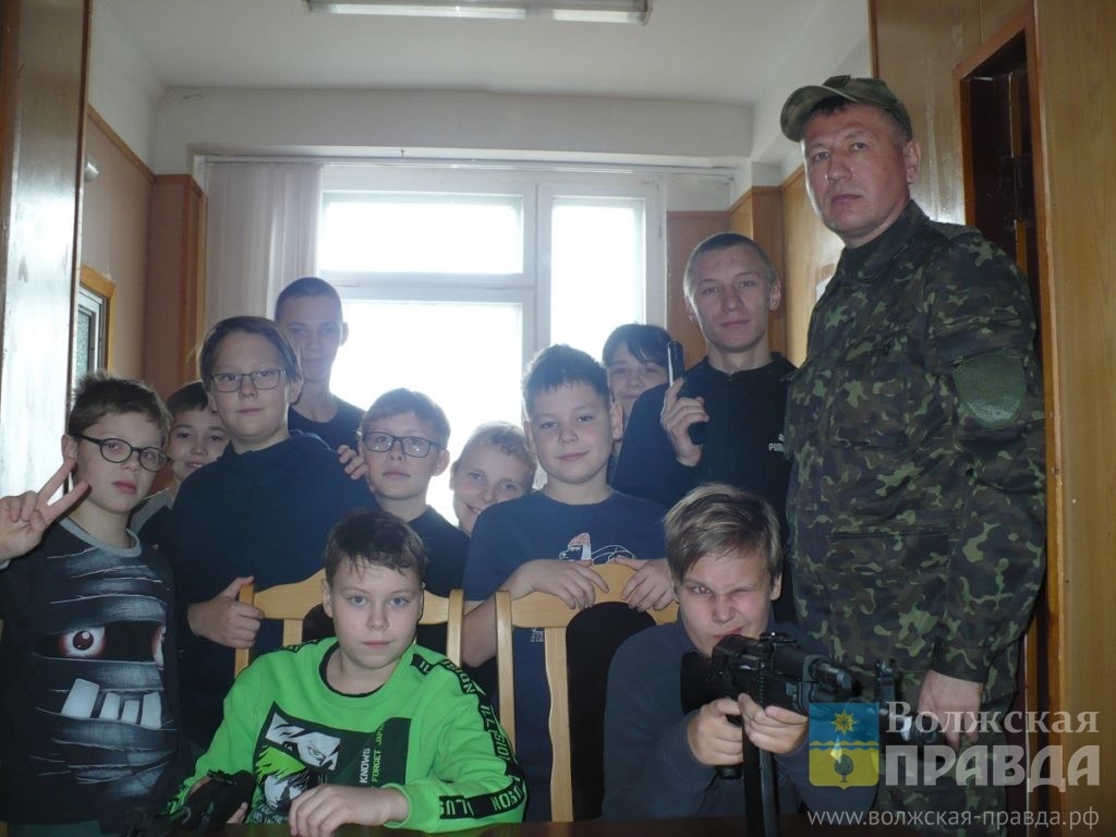 В Волжском под эгидой "Боевого братства" проходят сборы для детей и подростков📷    Курс — на адресную поддержку: волжанин рассказал о решениях Центрального Совета Всероссийской общественной организации «Боевое братство»
